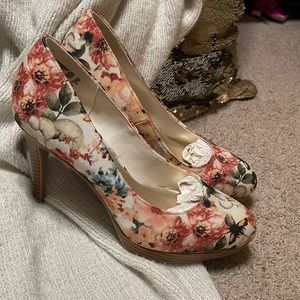 Cute and sassy fall shoe.